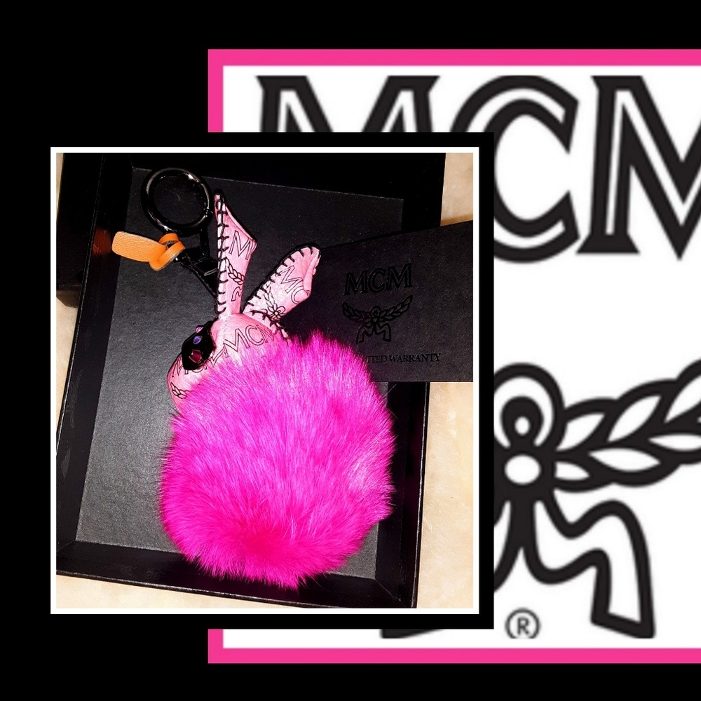 New!🐰MCM Fur Rabbit Charm Keychain! - Picture 2 of 3
